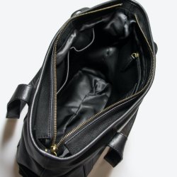 Jessi Shopper sort skind