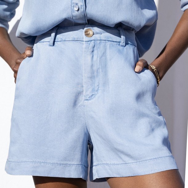 Shorts soft LIGHT denim lyocell str. 34-42