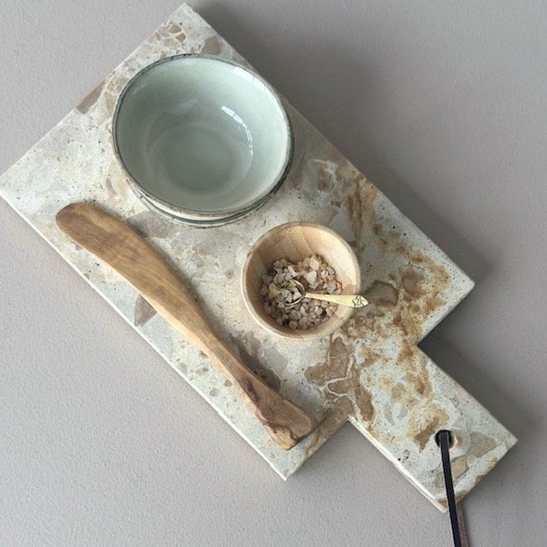 Skrebrt marmor  30 x 15 cm