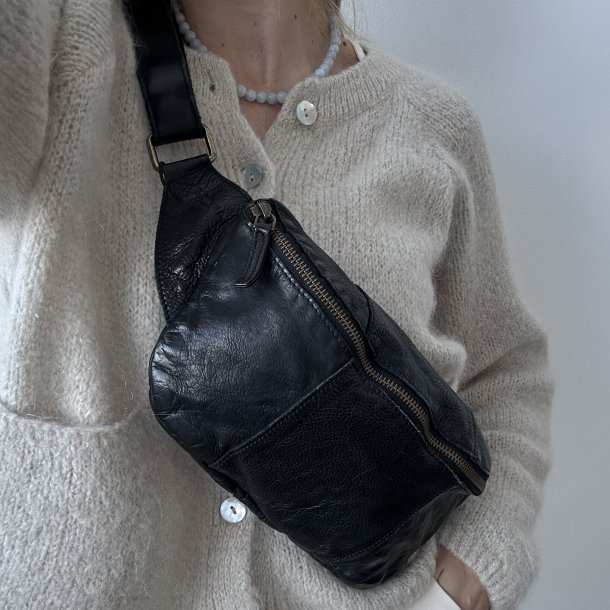 Custer bumbag washed skind