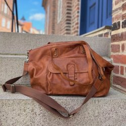 Hollins weekendtaske vasket skind