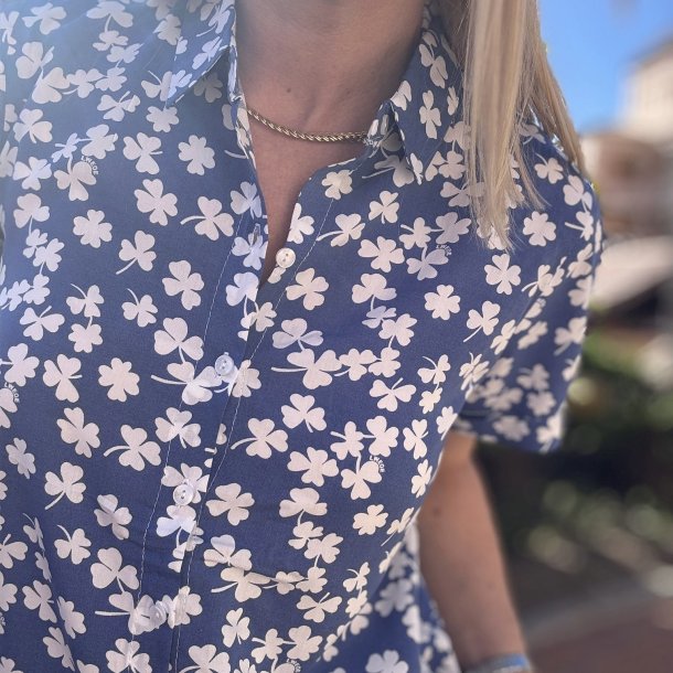 Kort�rmet skjorte Bea viskose str S-XXL