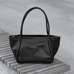 Aino shopper skind