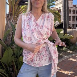Bluse Flora i let voile med print - one size 