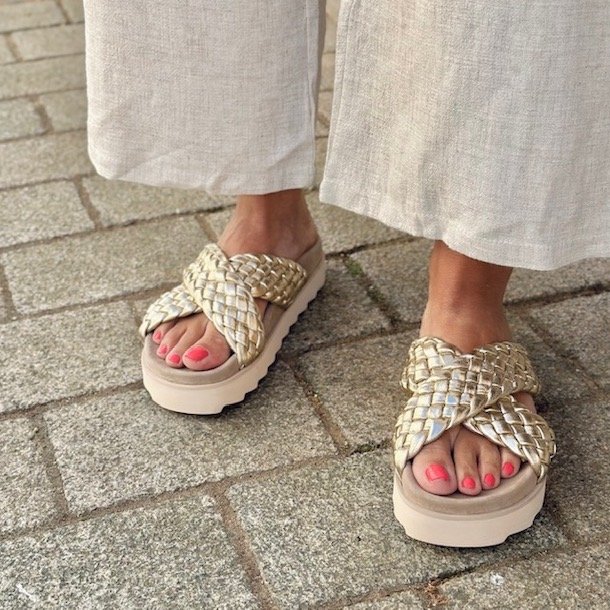 Sandal WHEN THE BEACH skind str 37-41