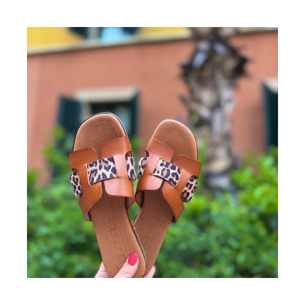 Sandal CHIC leo/cognac skind