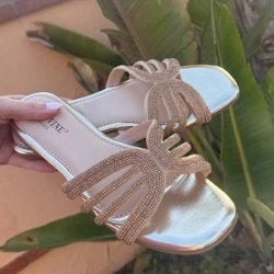 Slip on Karen sandal shine sort og guld - str. 36-41