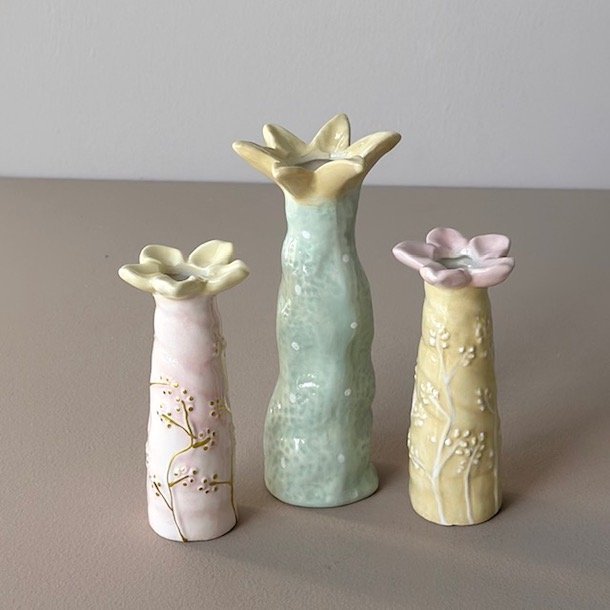 Vase blomst H 17 cm keramik