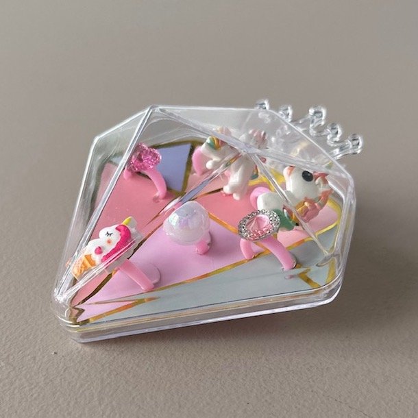 Ring boks med pige ringe