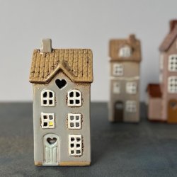 Hus fyrfadslys keramik