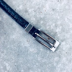 Smalt blte i sort med slv spnde lder croco