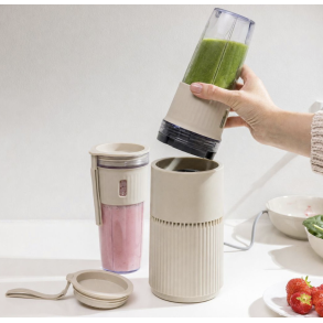 Pure blender TO GO - med 2 drikkeflasker