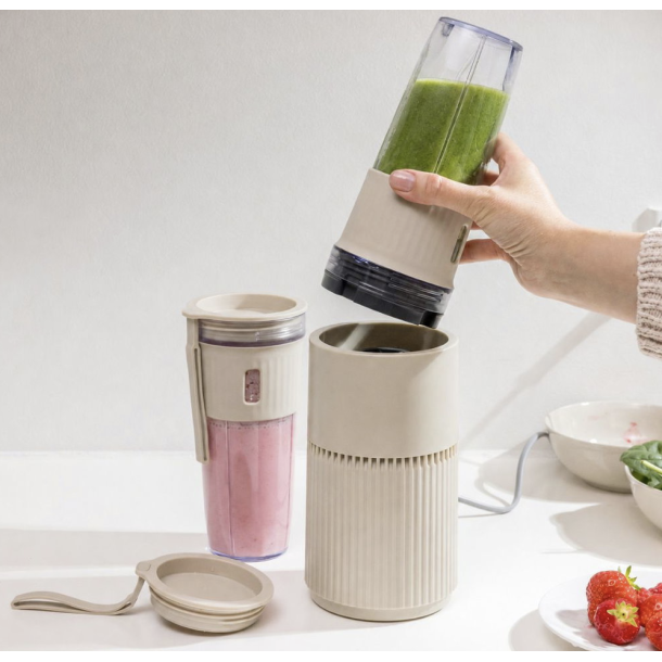 Pure blender TO GO - med 2 drikkeflasker