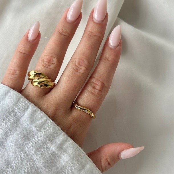 Fingerring CARMEN vandfast 18kt. forgyldt