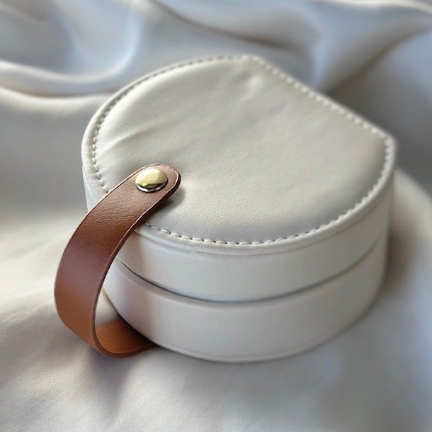 Smykkeskrin halvrund 