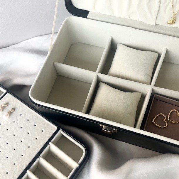 Stort smykkeskrin SORT - Aqua Dulce limited edition