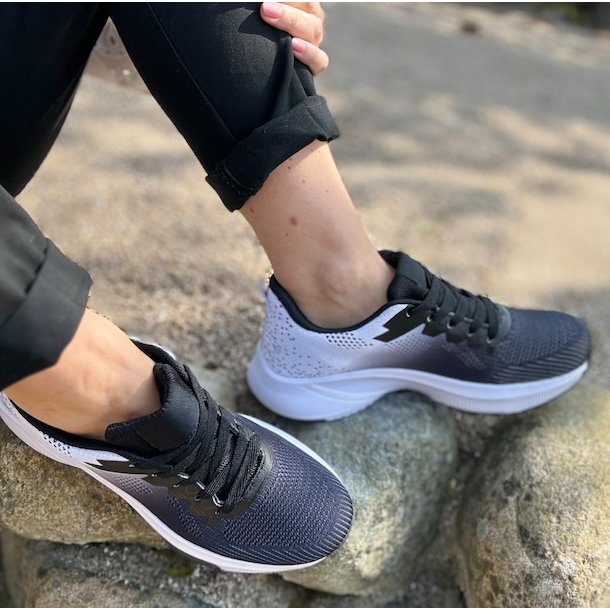 Sneakers ACTIVE black/white str. 36-41