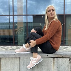 Sneakers base rosa str 36-41