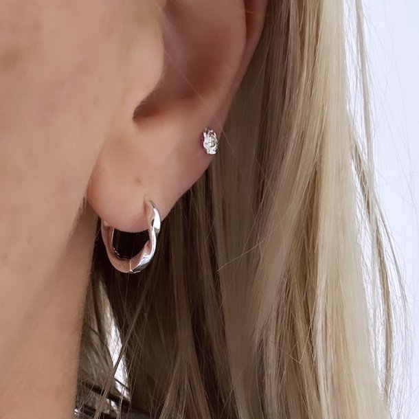 Hoops TWIRL 13 mm Sterling Slv