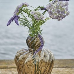 Vase H 30cm brun Glas