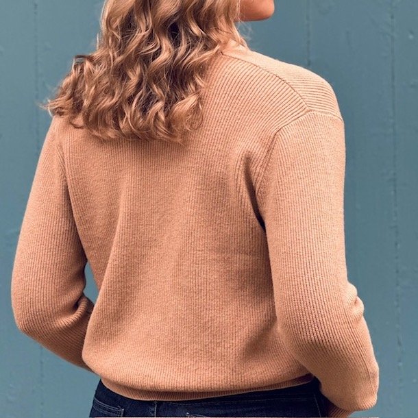 Kort cardigan med knapper 