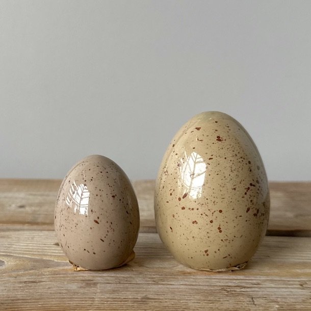 Pskeg dekoration beige