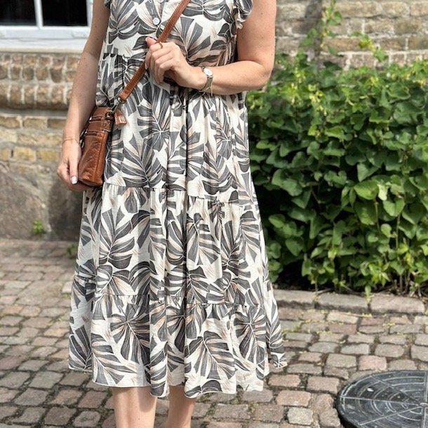 Kjole monstera viskose str. M-XXL