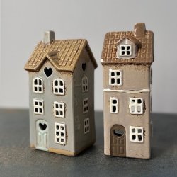 Hus fyrfadslys keramik