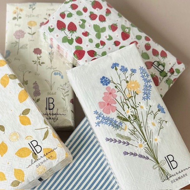 Serviet 3-lags papir