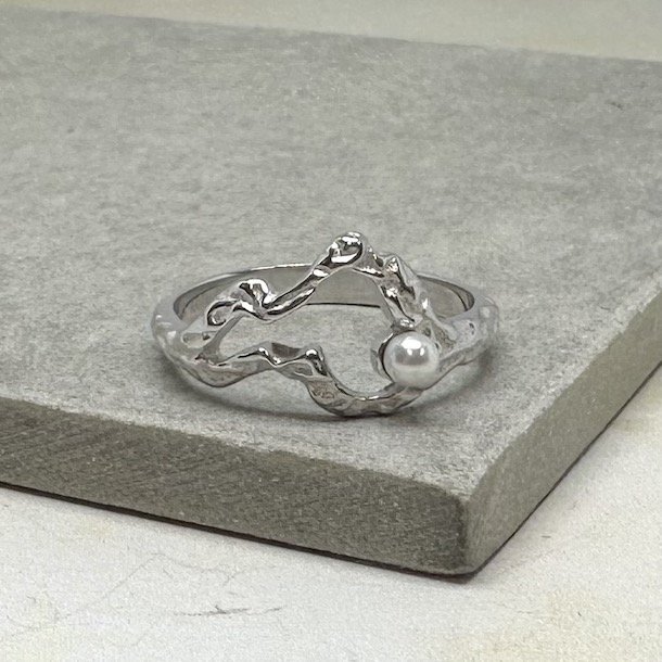 Fingerring Ezili sterling sv