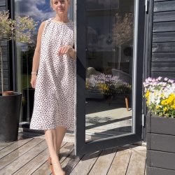 Sommer kjole Nora dot - str M-XXL 