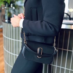 Crossbody med ovalt spnde