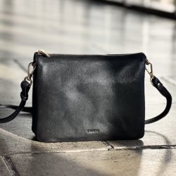 Live Litzy Small Crossbody bl skind