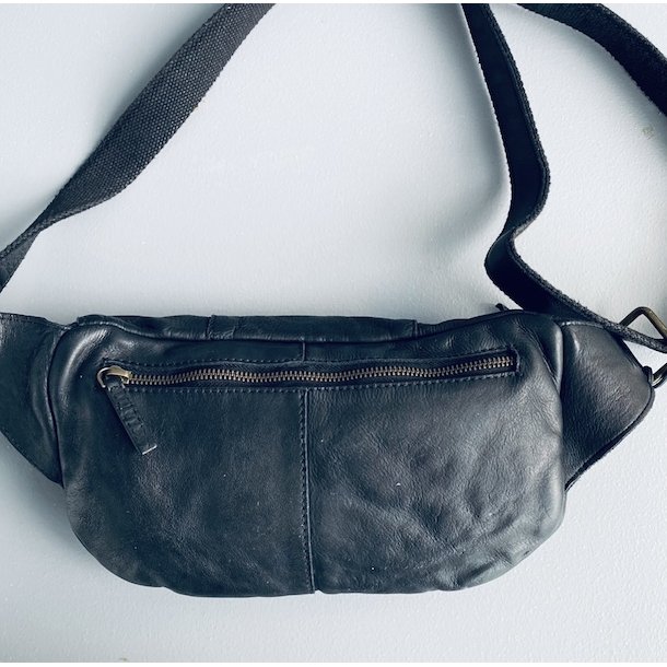 Custer bumbag washed skind