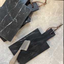 Skrebrt marmor  30 x 15 cm