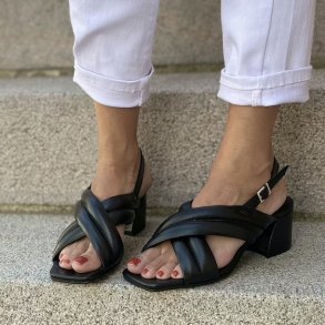 HEELS AND MORE Heels Sort skind str. 36-41