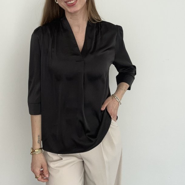 Satinbluse Alva med 3/4 �rmer