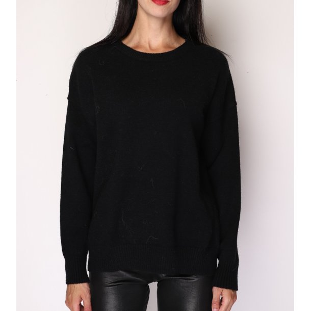 Uldsweater Med Rund Hals - str M-XL