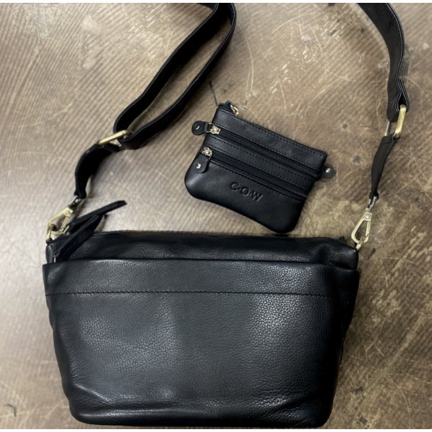 Bodil crossbody med pung sort