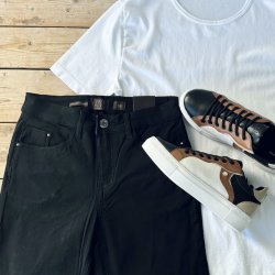 Classic jeans shape straight - sort str 34-48