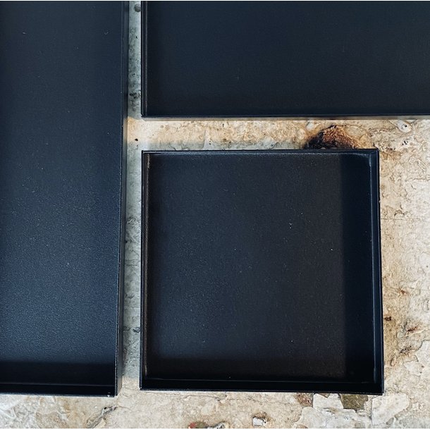 Metal Bakke kvadratisk 150x150x20mm