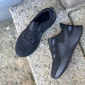 Sneakers ACTIVE Black/black str. 40-45