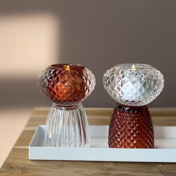 Fyrfadsstage rombe upside down glas rust og klar