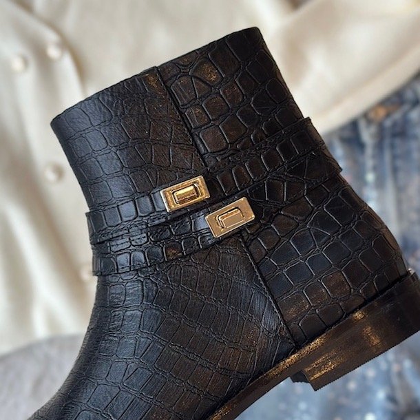 Stvle AS YOU FEEL sort skind str. 37-41