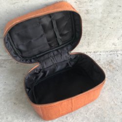 Toilettaske Shadow Cognac lder