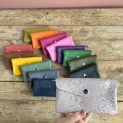 Klassisk Pung med klap skind