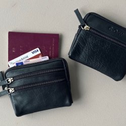 Stor pung til pas og brilleetui COW sort skind