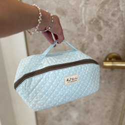 Stor toilettaske med rum Elina