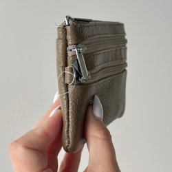 Manhattan pung med hndledrem Skind