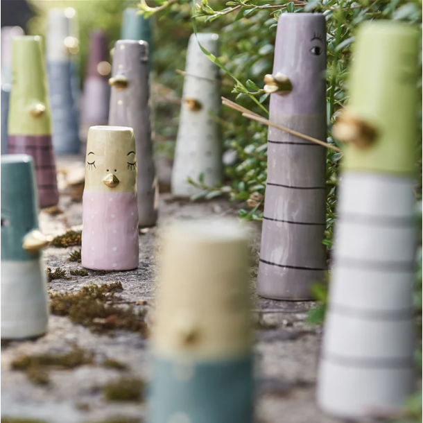 Vase ansigt med n�b keramik lilla